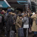 Une gare routière à Kiev jeudi: de nombreux habitants de la capitale ukrainienne ont pris la fuite le jour de l'intervention russe dans le pays.